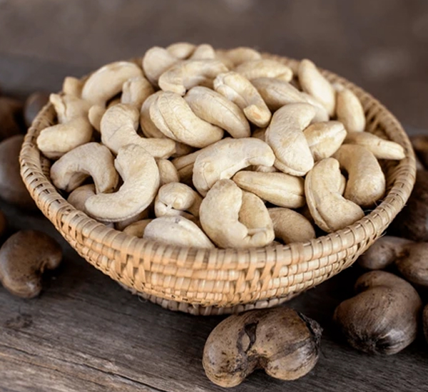 Premium Jumbo Cashews